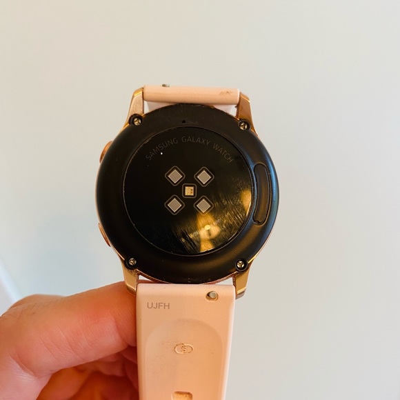 Samsung Galaxy Smart Watch - Picture 3 of 4